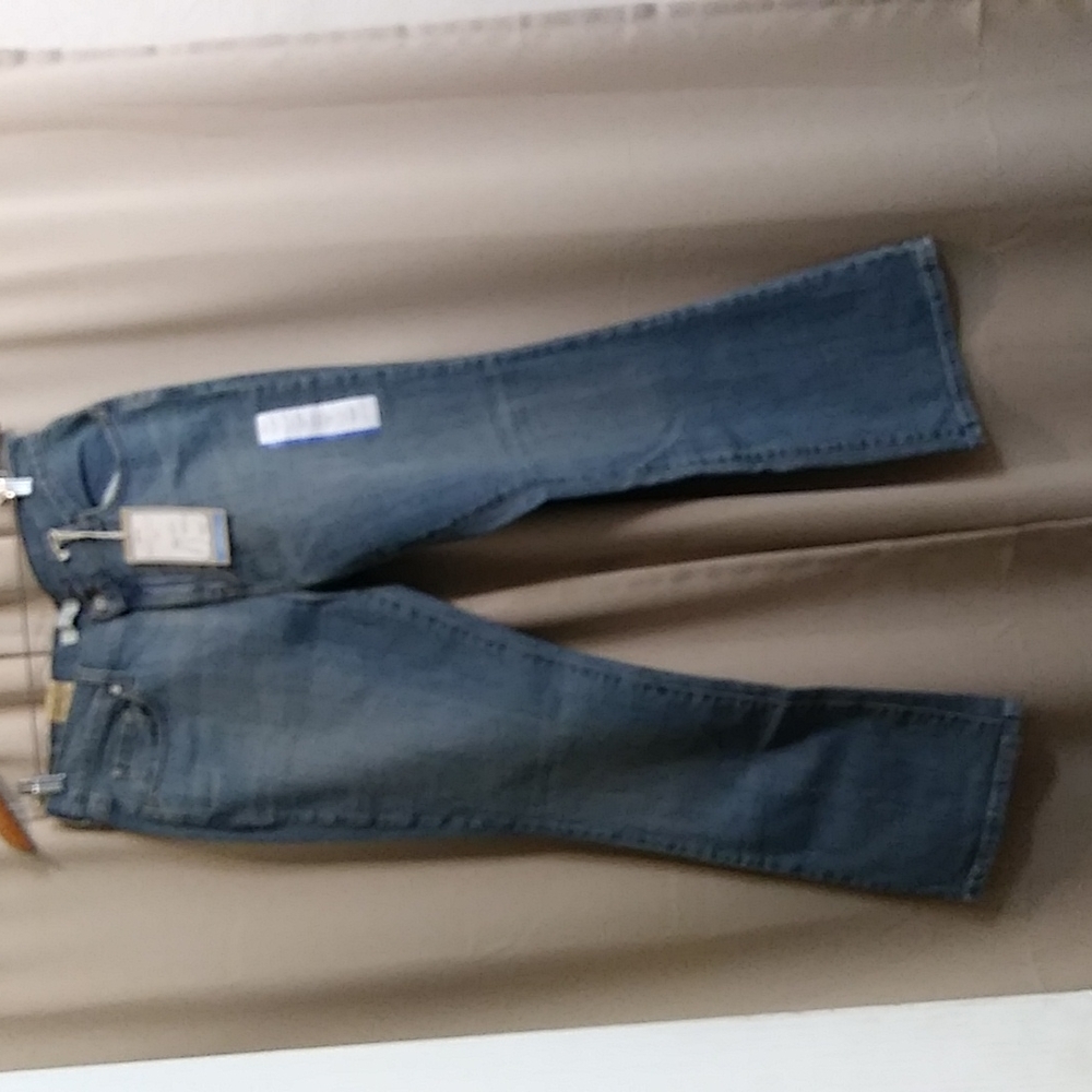NWT!!LEVIS 515 MID RISE BOOTCUT  SIZE 12 SHORT